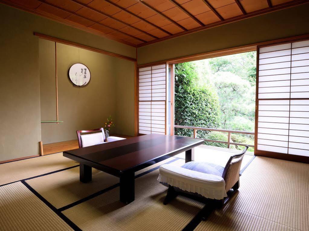 Atamisekitei Annex Sakuragaokasaryo Hotel Atami  Kültér fotó